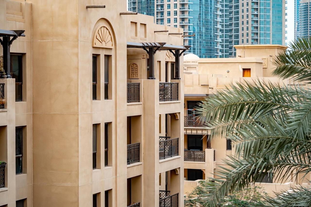 Higuests - Spacious Apt With Private Balcony In Old Town Dubaj Exteriér fotografie